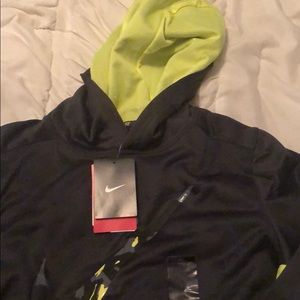 Boys Nike hoodie BRAND NEW